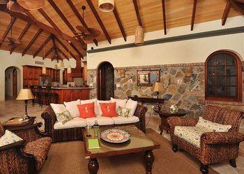 Andara Villa East End  Экстерьер фото